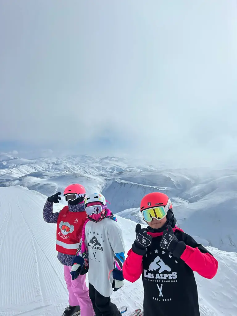 Çocuklar İçin Yurtiçi Kayak Kampı